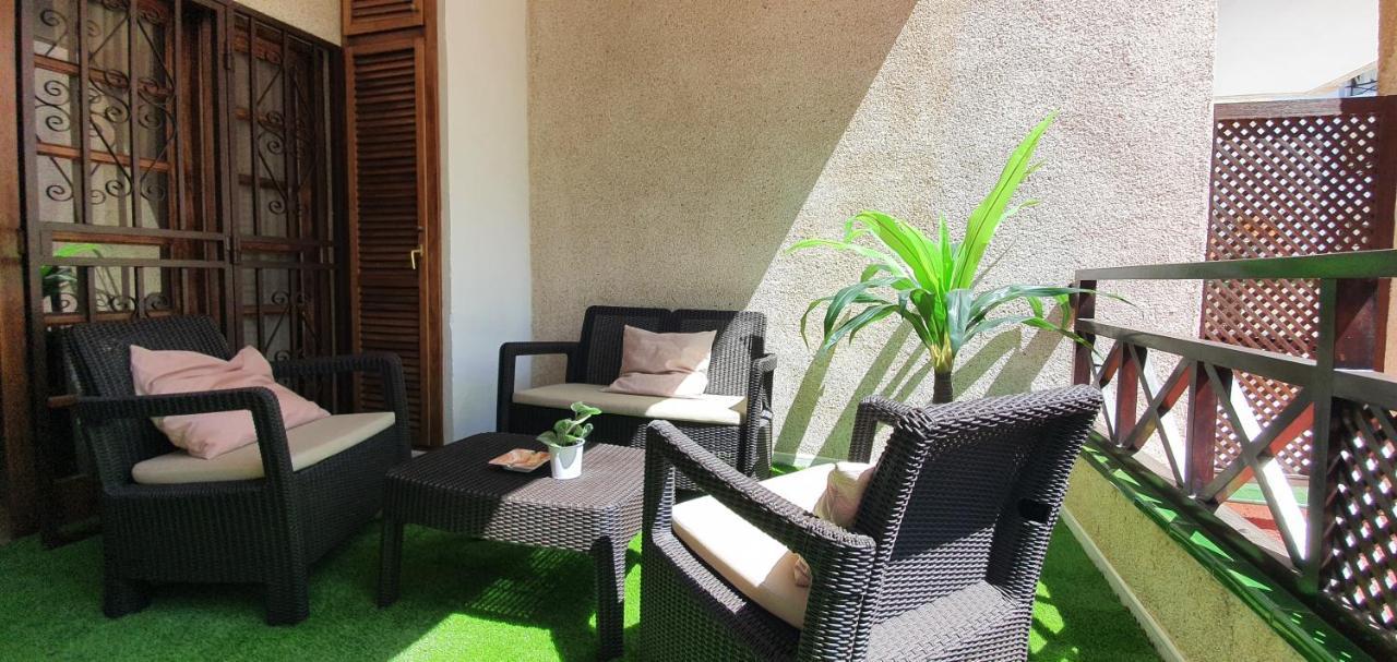 Spectacular Renovated Apartment, 5 Min To Camison Beach, With Aircon Arona  Zewnętrze zdjęcie
