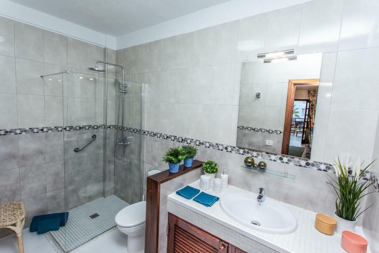 Spectacular Renovated Apartment, 5 Min To Camison Beach, With Aircon Arona  Zewnętrze zdjęcie